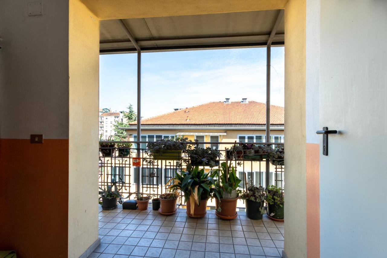 Luna Homes - Studio In Farini Milano Dış mekan fotoğraf